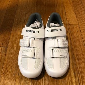 Size 6.5 Shimano spinning/cycling shoes